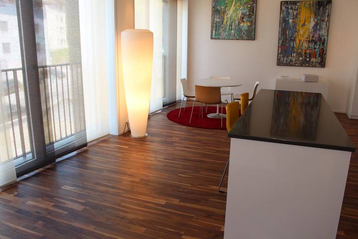Ganze Wohnung, Hervorragendes Loft im Zentrum von Lausanne in Lausanne, Genfer See