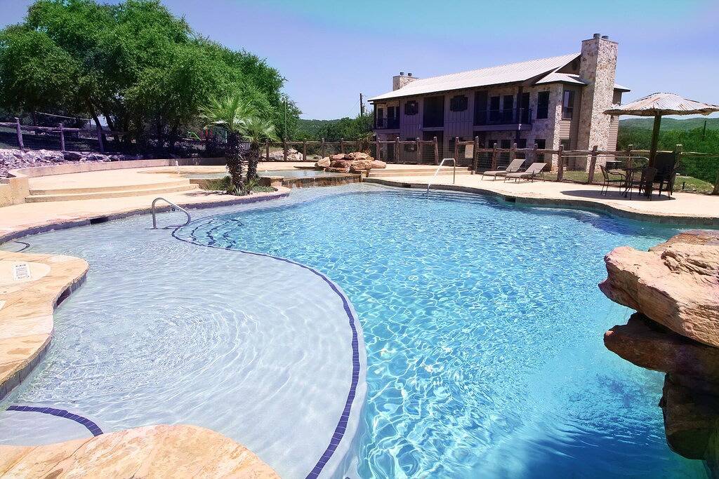 Ganze Wohnung, Garner State Park Retreat at Cielo Ridge, Concan Tx in Concan, Uvalde County