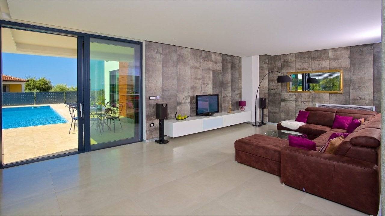 Eco-friendly Villa Aria with a pool and a party room in Visnjan, Central Istria