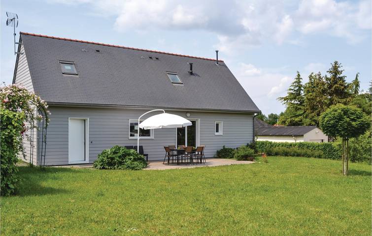 Maison de vacances pour 6 personnes, avec Terrasse et Jardin à Brain-sur-Allonnes