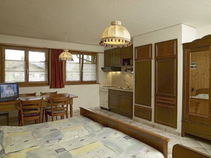 Chambre d’hôte pour 2 personnes, avec jardin et vue, animaux acceptés dans Canton du Jura