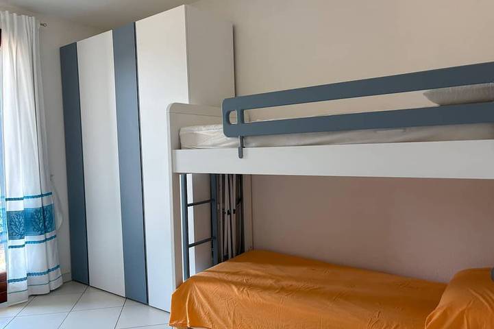 Ganze Wohnung, New Apartment Pool View, Few Steps From The Sea / WIFI Free in Santa Teresa di Gallura, Santa Teresa Gallura (Gemeinde)