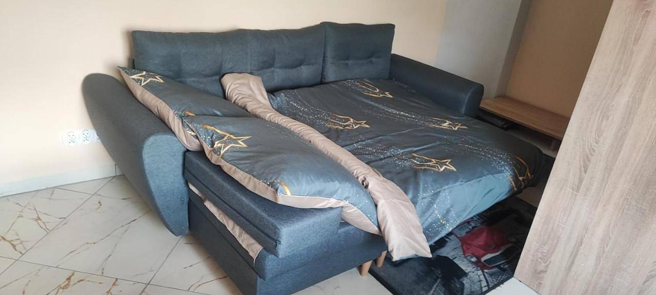 Cały apartament, Noclegi kawalerka apartament w centrum Dzierżoniowa podwórko grill wynajm krótkoterminowy in Dzierżoniów, Sudety (Polska)