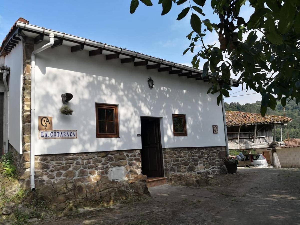 La Cotaraxa in Piloña, Sierra del Sueve