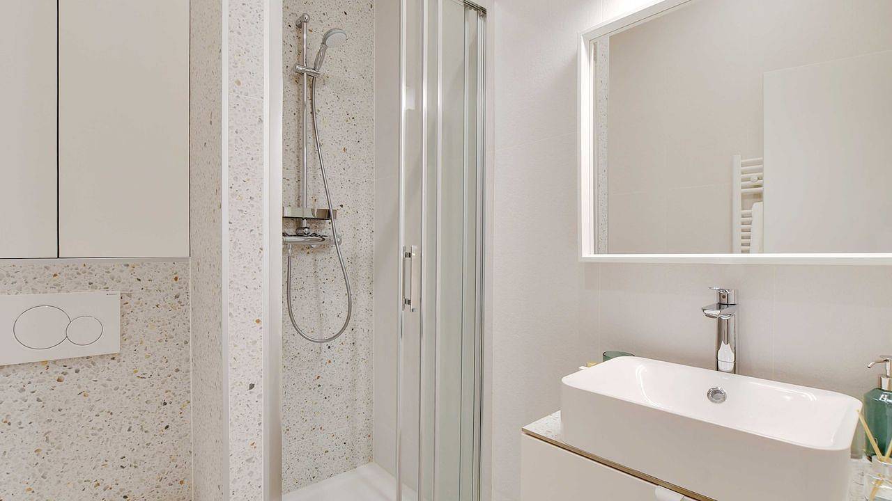 Ganze Ferienwohnung, Ferienwohnung für 2 Personen (16 m²) in Nanterre in Nanterre, Hauts-de-Seine