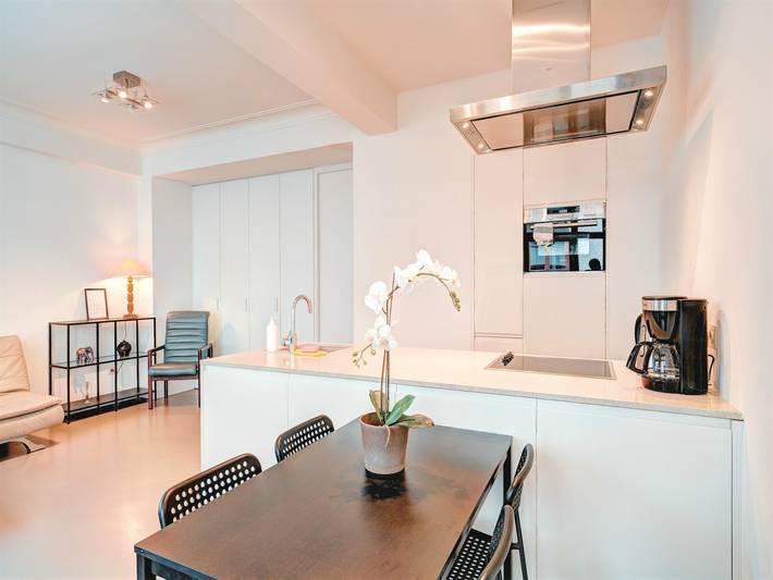 Entire apartment, Family Retreat with Balcony in Meir in Antwerp, Antwerp region