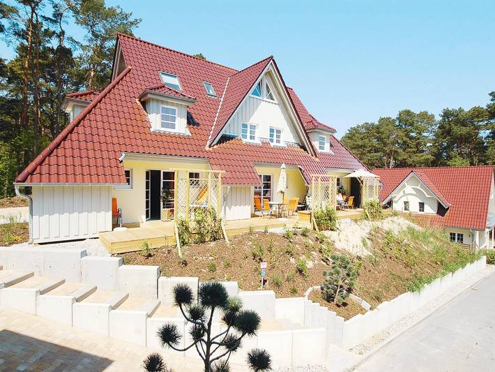 Ferienwohnung für 8 Personen, mit Terrasse und Sauna in Trassenheide
