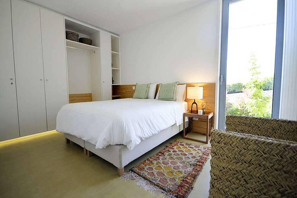 Beautiful Caminha Villa | 2 Bedrooms | Villa Sandover | Private Pool in Moledo, Distrito de Viana do Castelo