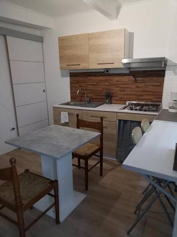 Gîte pour 6 personnes, avec balcon à Andance