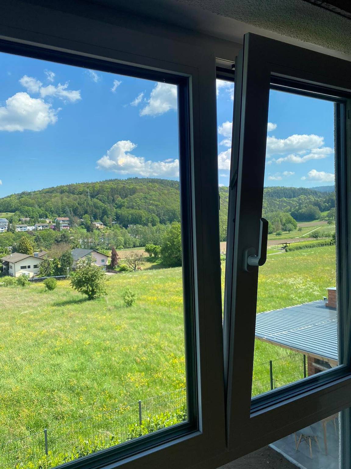 Ganze Wohnung, Ferienwohnung Auf Der Höhe" mit Bergblick und Wlan in Dorf-Erbach, Erbach im Odenwald