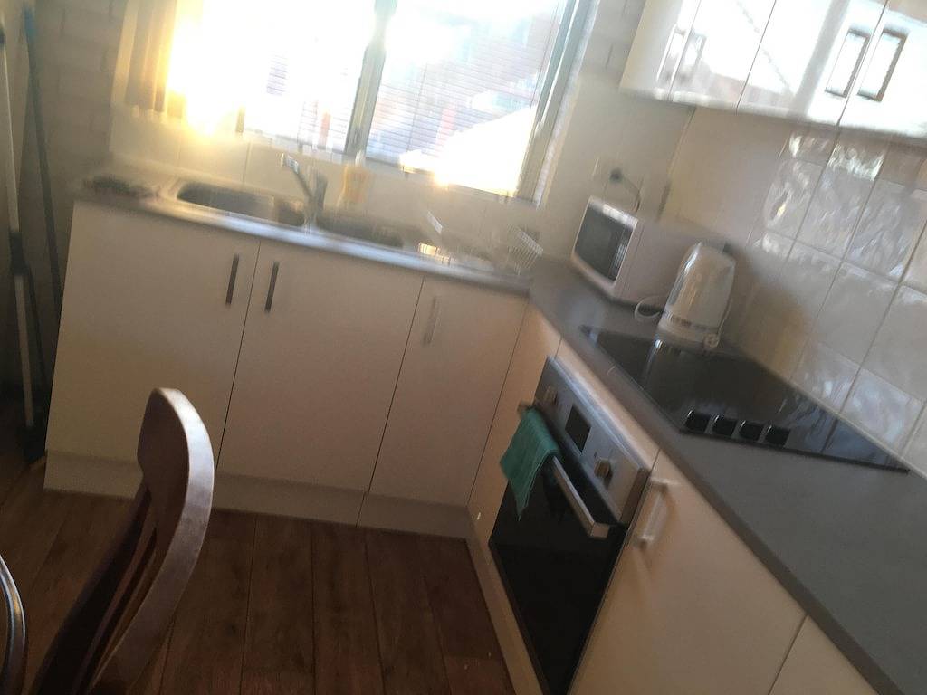 Ganze Wohnung, Erschwingliche Wohnung in der Nähe der Stadt und der Strände in Stirling (Perth), Perth