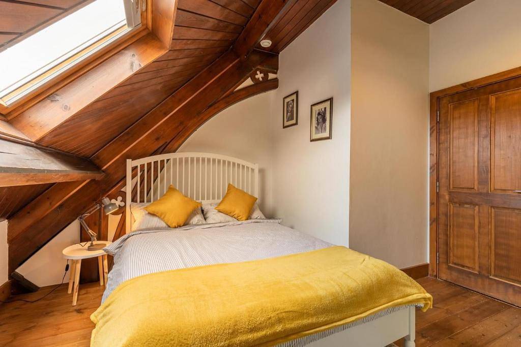 Host & Stay | The Nave in Gorleston, Great Yarmouth