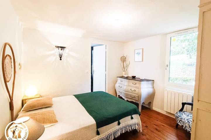 Location de vacances pour 6 personnes, avec jardin à Vayrac - 3