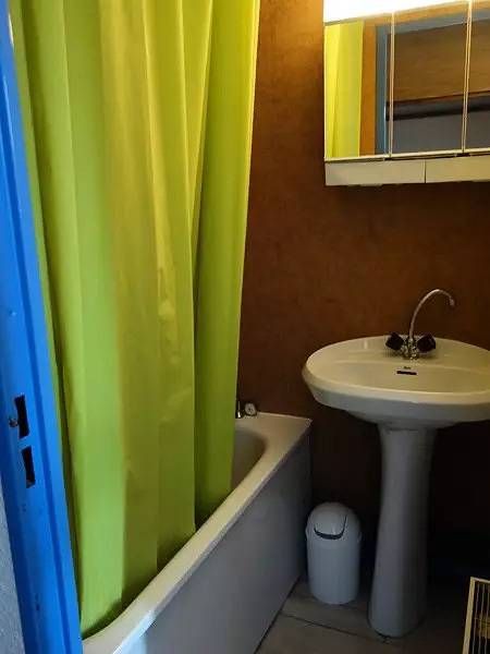 Entire studio, Val Residence D'Huez Apt 202 in Huez, Écrins National Park