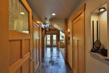 Vacation House for 4 Guests in Leavenworth, Cascade Range, Picture 4