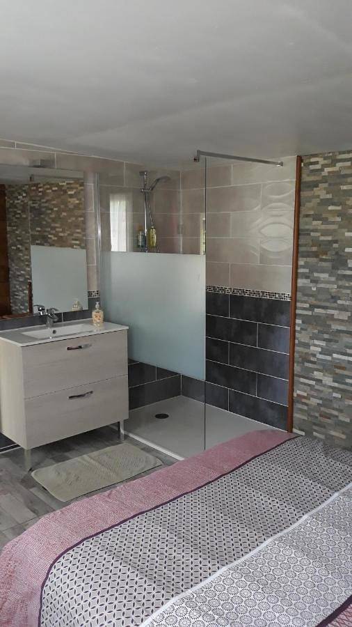 Location de vacances pour 4 personnes, avec jardin et vue à Crazannes - 3