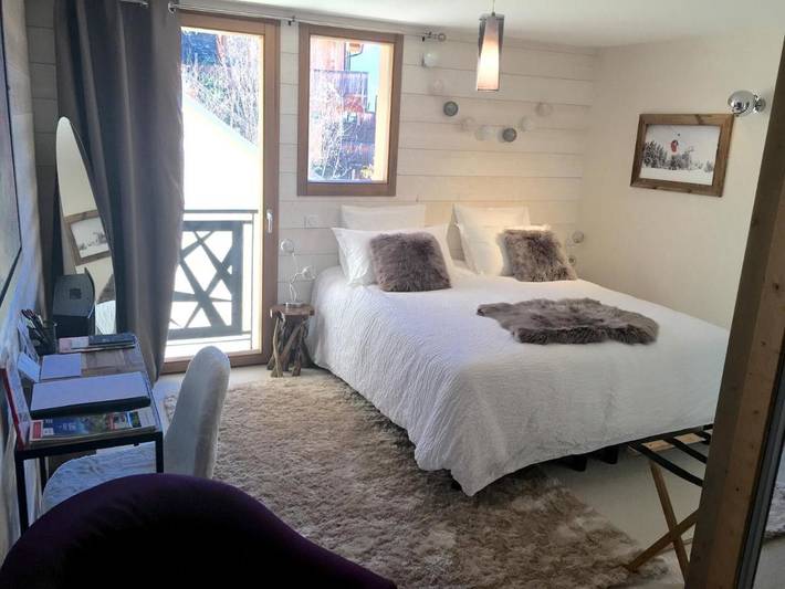 Chambre d’hôte pour 2 personnes, avec Terrasse ainsi que Jardin et Vue
