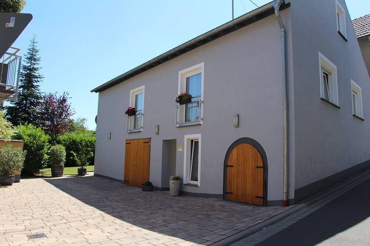 Ferienwohnung für 2 Personen, mit Balkon und Garten - 1