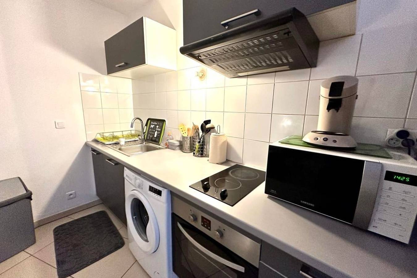 Appartement entier, Charmant T2 proche tous commerces in Sarrola-Carcopino, Région d'Ajaccio