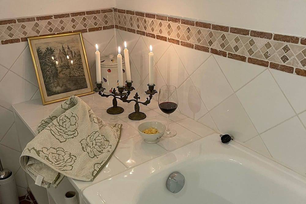 Charming villa in Claviers with private pool and astonishing view in Claviers, Draguignan region