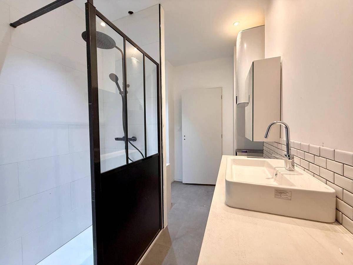 Three-Bedroom House in Poitiers, Vienne (France)
