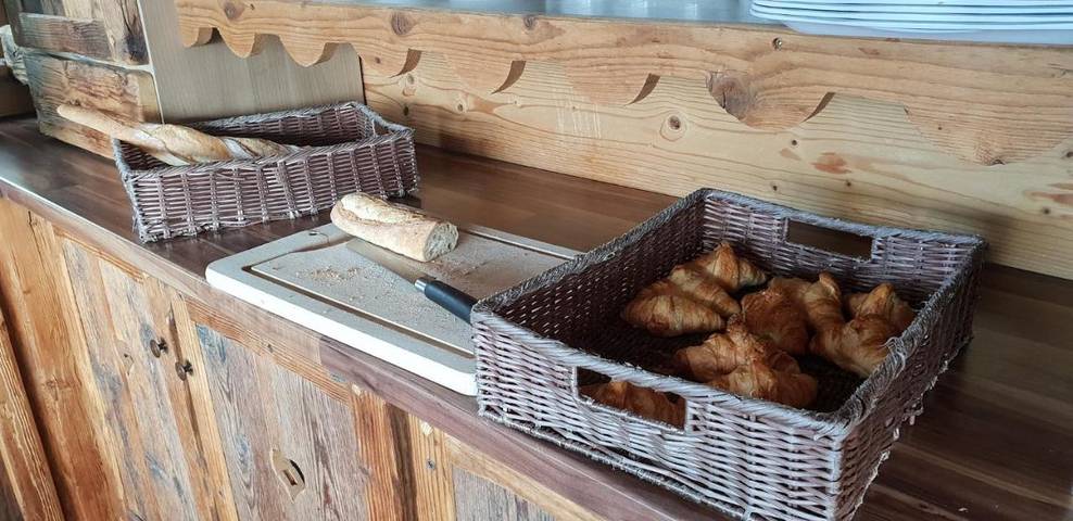 Hôtel pour 2 personnes, avec jardin, animaux acceptés à Beaucroissant - 3