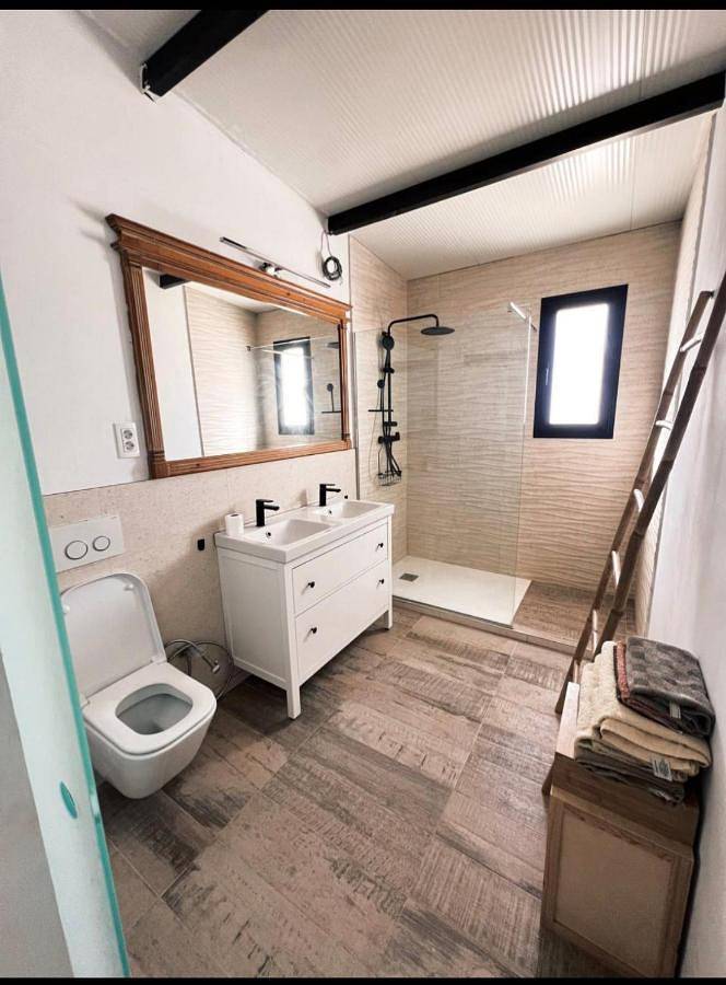 Location de vacances pour 4 personnes, avec jardin ainsi que vue et balcon dans Tamaimo - 2