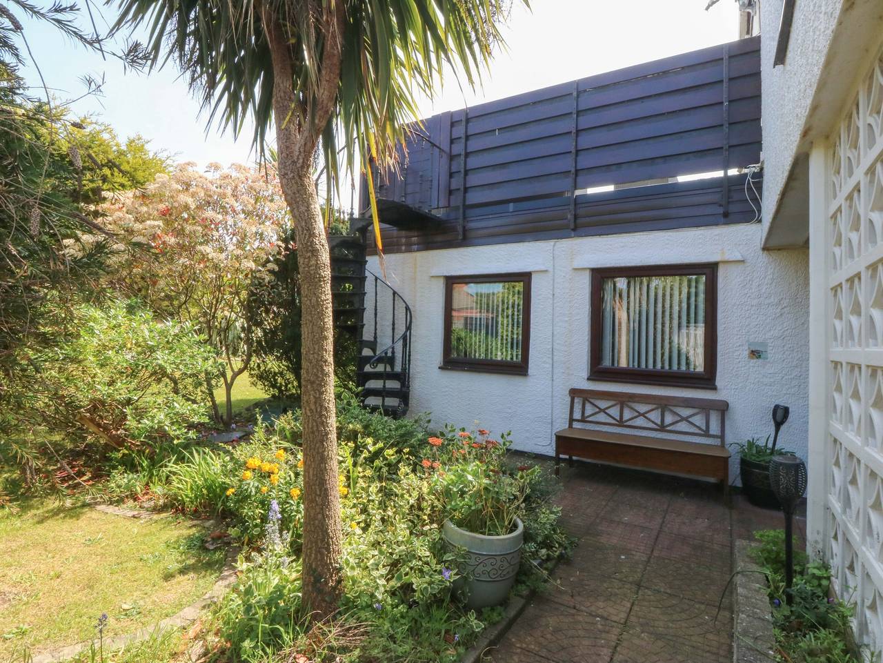 Boathouse in Deganwy, Conwy region