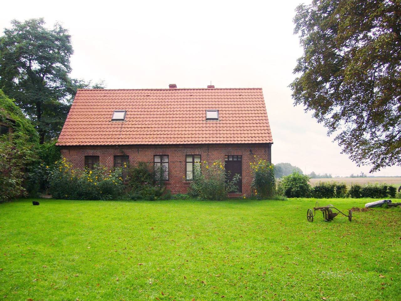 Großzügiges Ferienhaus auf einem Vier-Seiten-Hof in Westpommern