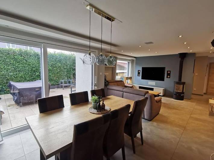 Location de vacances pour 7 personnes, avec jardin à Mackenheim