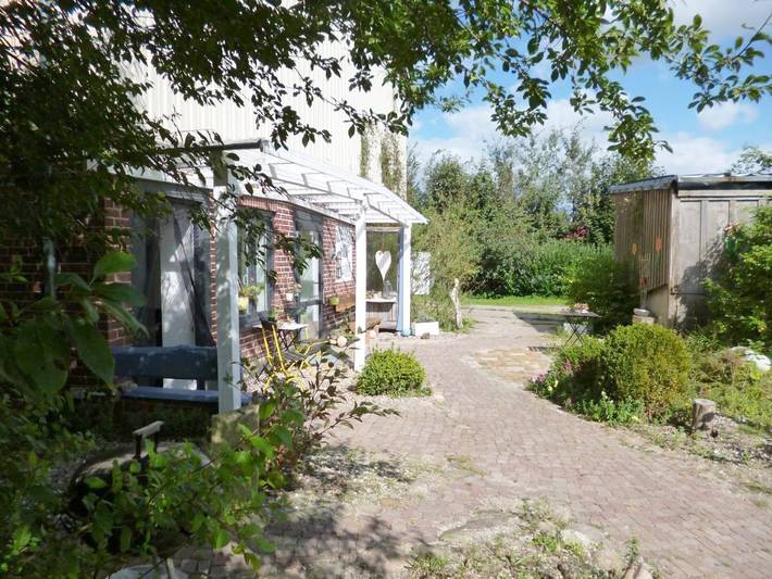 Ferienwohnung für 10 Personen, mit Ausblick und Garten in Weesby