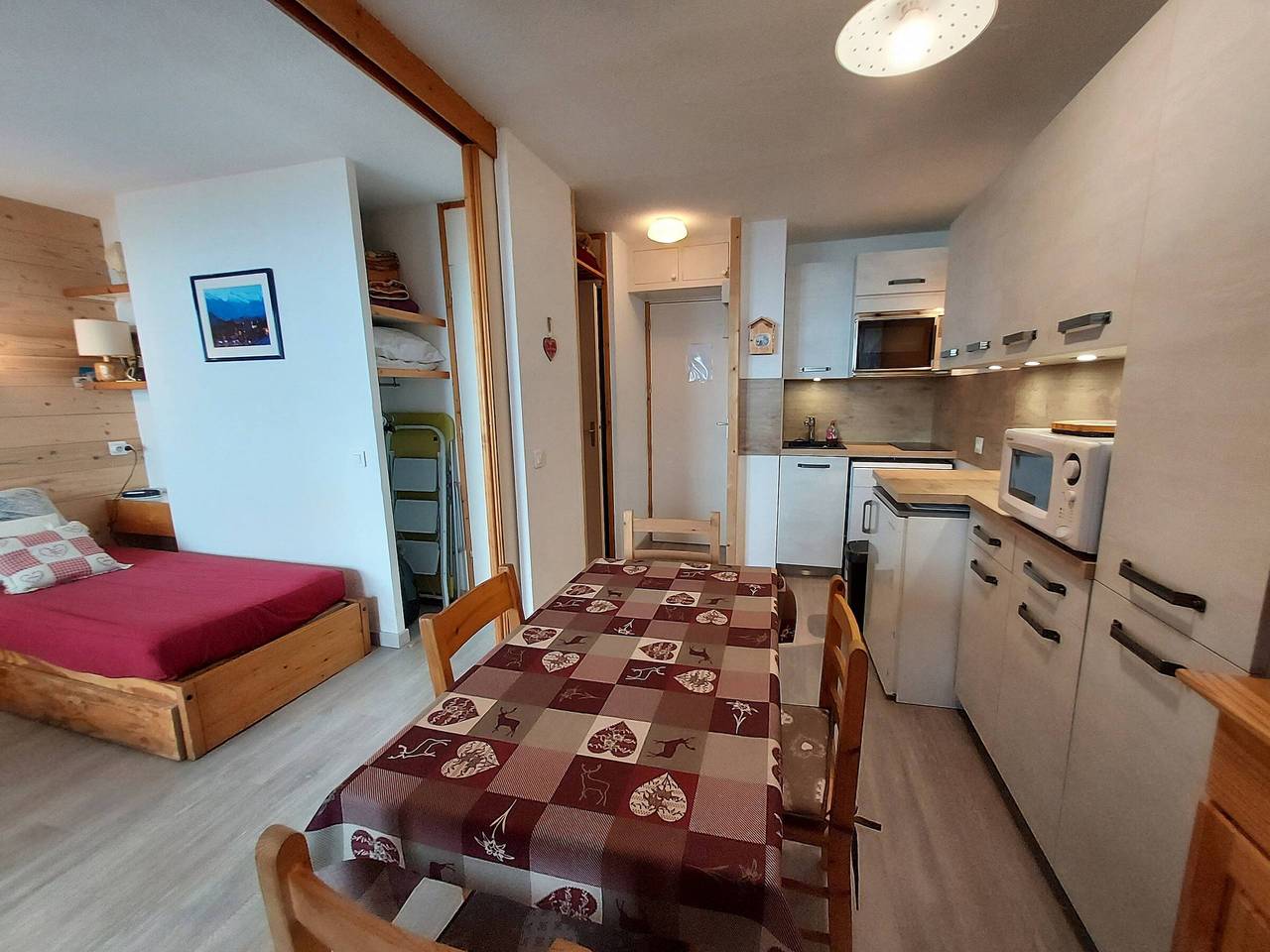 Entire studio, Divisible studio in central La Plagne-Tarentaise, for 4 people in La Plagne, Bellentre