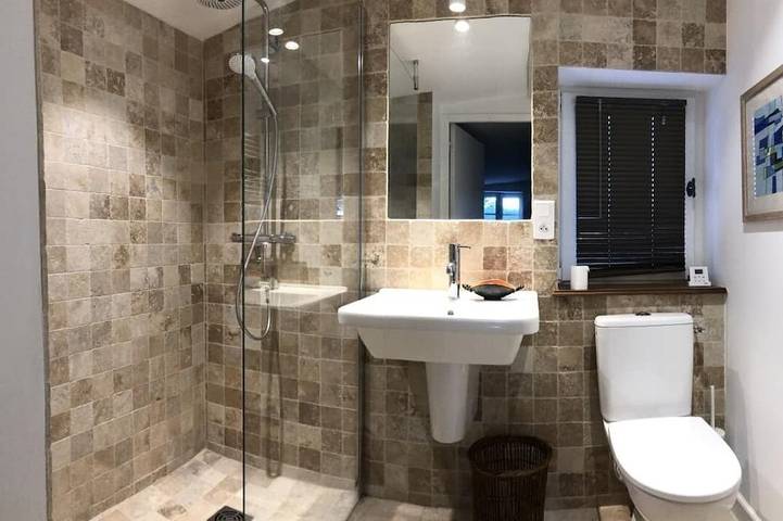 Gîte pour 10 personnes, avec jardin à Venasque - 4