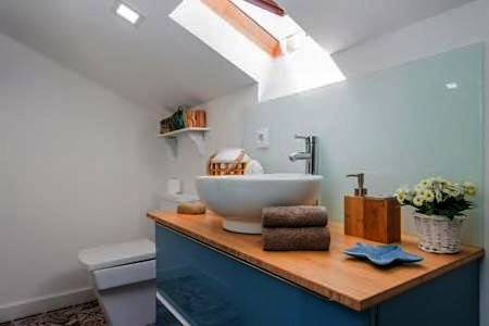 Location de vacances pour 2 personnes, avec vue et jardin à Apúlia - 3