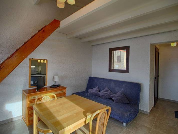 Gîte pour 4 personnes, avec terrasse dans Sant Ambroggio - 2