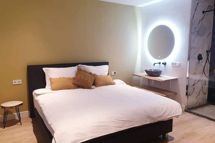 Ganze Wohnung, Luxury Farmstay – Sleep in Style Among the Cows in Loenen aan de Vecht, Groene Hart