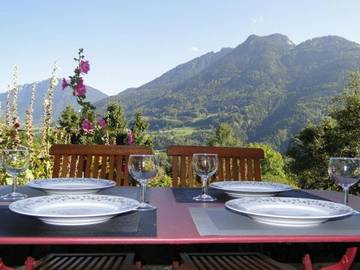Gîte pour 5 personnes, avec terrasse à Vinzier