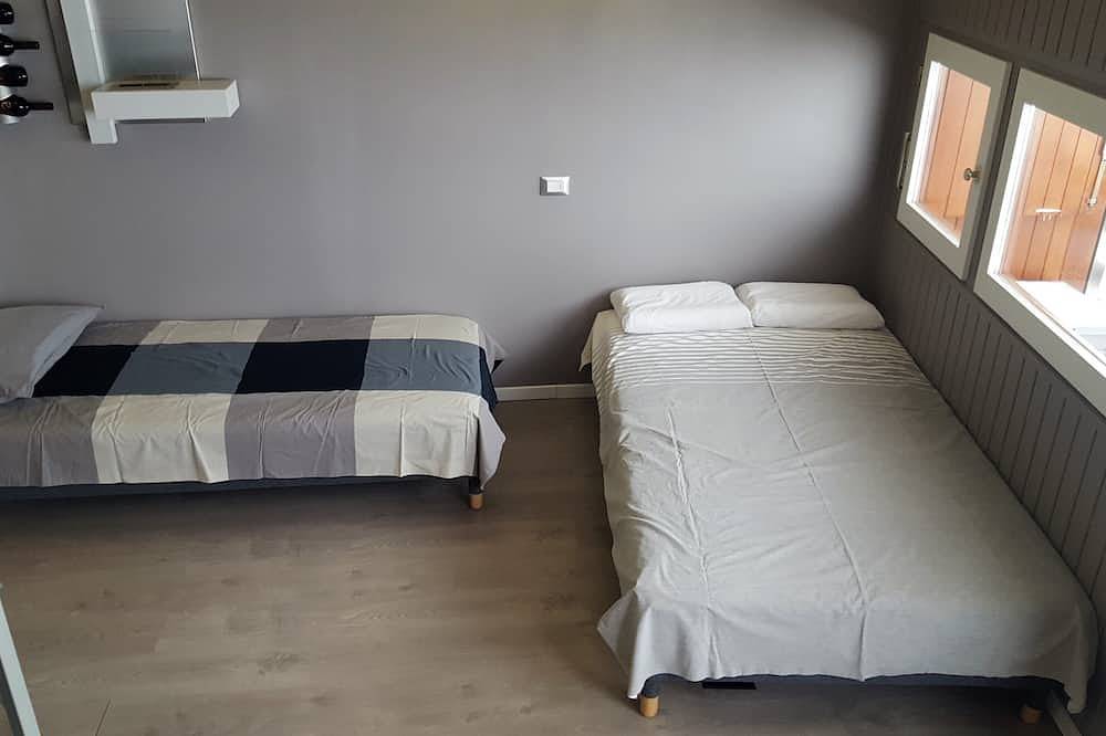 Entire apartment, Wonderful Apartment On The Ski Slopes Of Cervinia Location 'Sky High in Cervinia Cielo Alto, Valtournenche