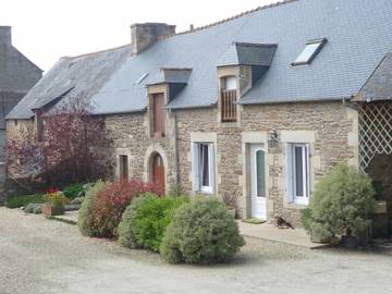 Gîte pour 6 personnes, avec jardin et terrasse à Bourseul