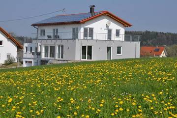 Ferienwohnung für 4 Personen, mit Sauna und Balkon in Bad Waldsee