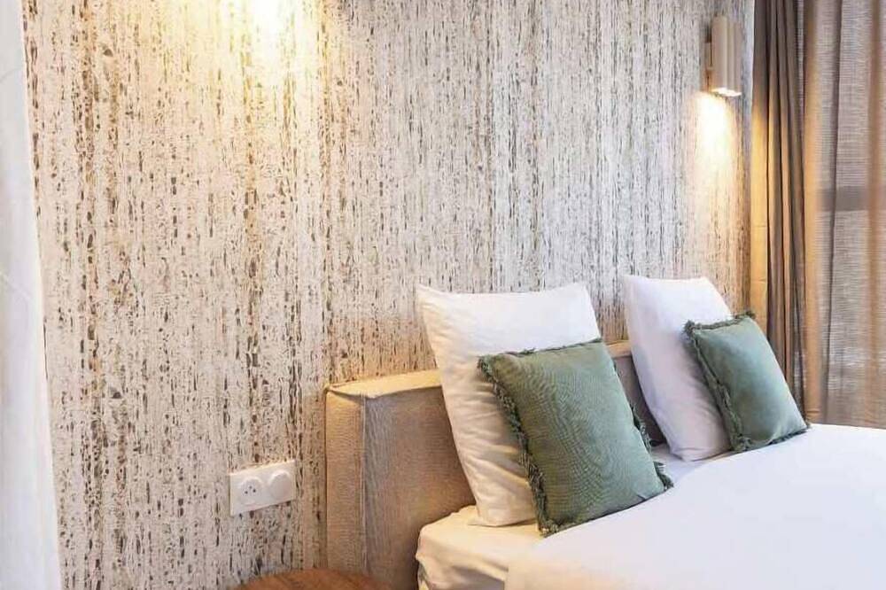 Entire apartment, Simonnot 3 in Le Pré-Saint-Gervais, Seine-Saint-Denis