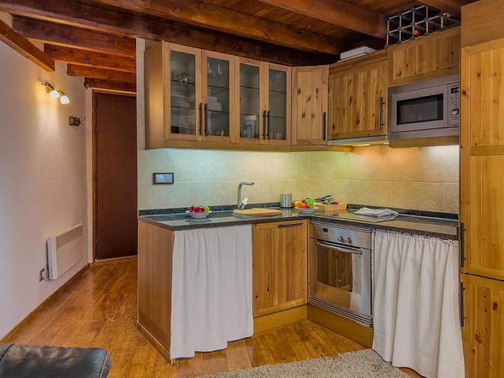 Gîte pour 5 personnes, avec vue et terrasse, animaux acceptés à Sainte-Léocadie - 4