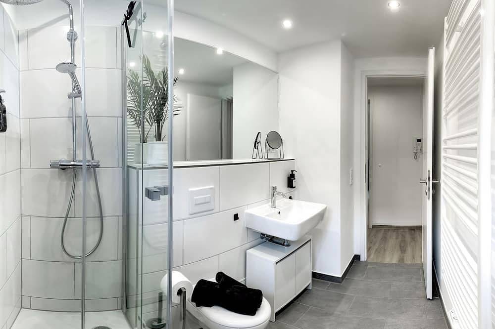 Entire apartment, Lightplace • Design - Boxspring - Balcony - 2 Smart Tv -City center - in Braunschweig (Germany), Brunswick Region