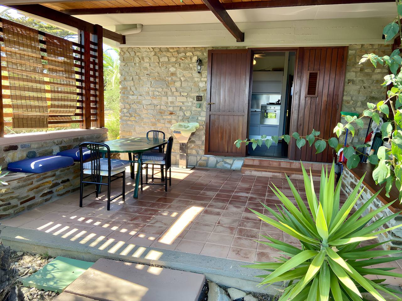 Casa vacanze 'Casa 2 Punta Negra' con vista mare, terrazza privata e aria condizionata in Stintino, Nurra