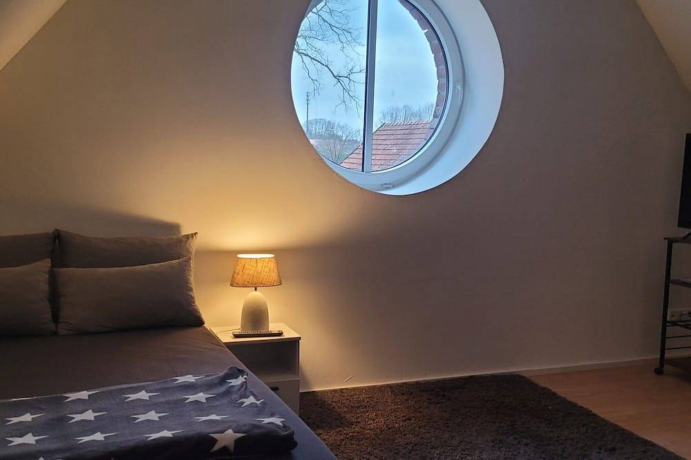 Ganze Wohnung, Gemütliche Wohnung auf dem Bauernhof mit Tierblick, Garten und Natur in Kirchdorf (Niedersachsen), Landkreis Diepholz