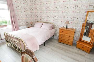 Log Cabin for 4 People in Castlebar, County Mayo, Photo 1