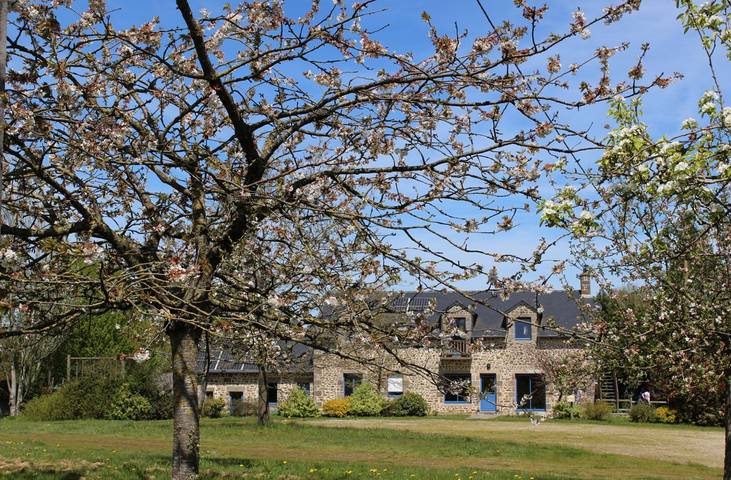 Gîte pour 4 personnes, avec jardin dans Mayenne - 2