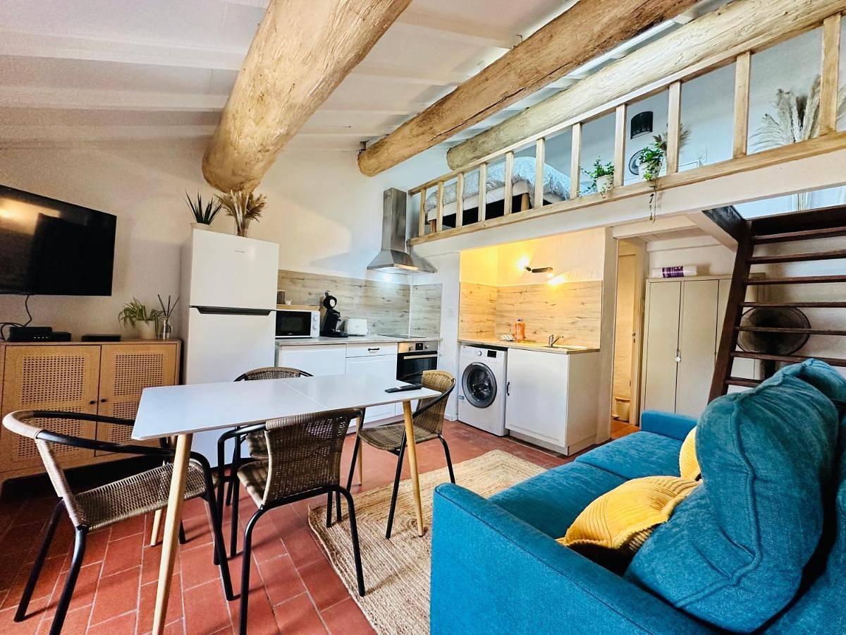 Appartement entier, Room #1184179901 in Remoulins, Région de Nîmes