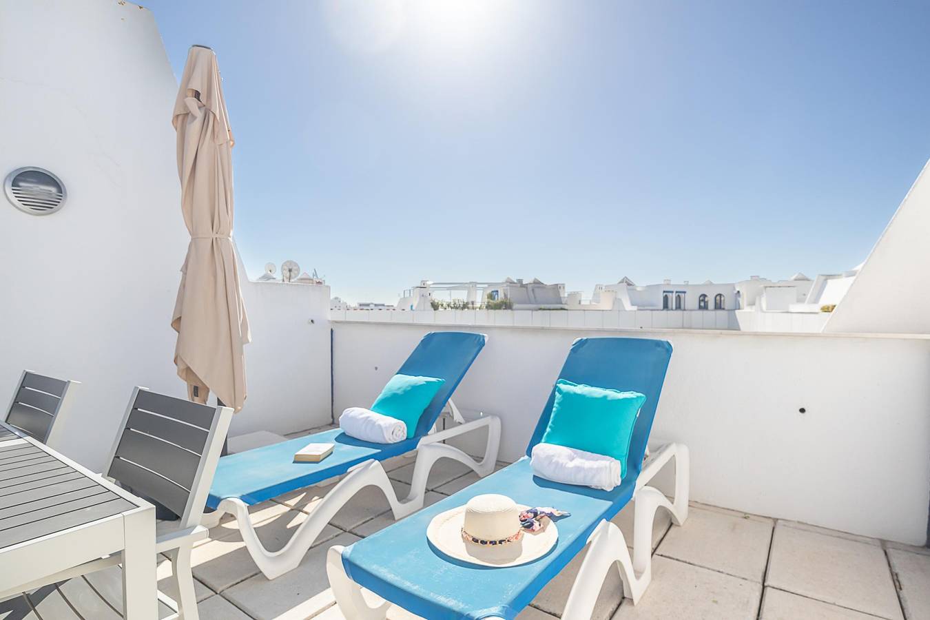 Marbella Pool House Ph39 On Sea Shore in Marbella Centro, Marbella