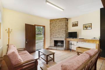 Apartamento para 17 Personas en Sagás, Provincia de Barcelona, Foto 4